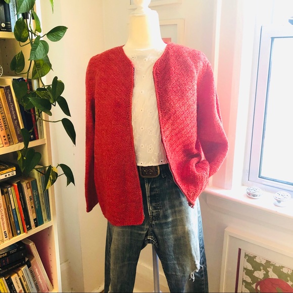 Vintage handmade red wool zipper cardigan - Picture 3 of 8